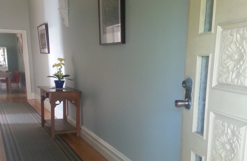 Bexley House | The Tardis Expanded - Huge 4BR - Great Location