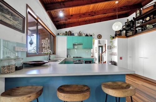 Tascott House | The Tascott Treehouse