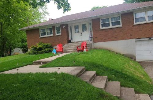 Ajax Villa | The Taunton House