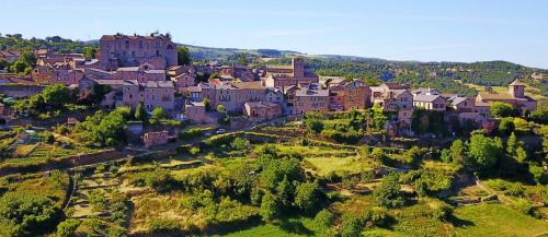 Castelnau-Pegayrols Bed & Breakfast | The Tavern