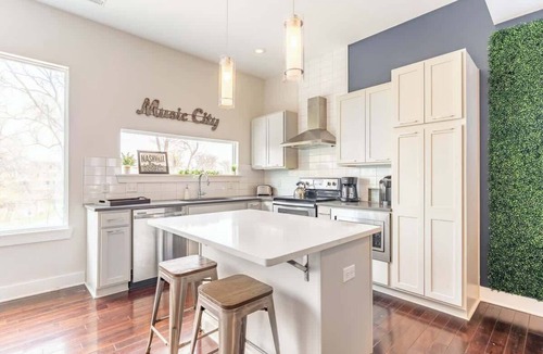 Chestnut Hill Condo | The Taylor Martin Spacious Homes with Rooftop