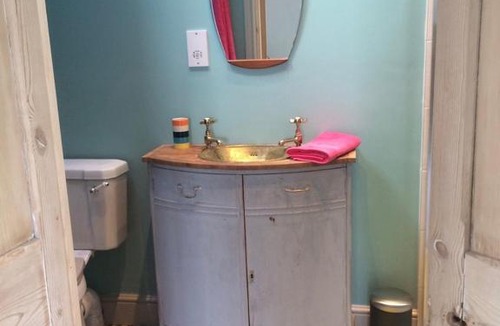 Middleyard House | The Teasel Loft