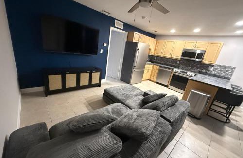 Poinsettia Heights Hotel | The Tel Ft Lauderdale