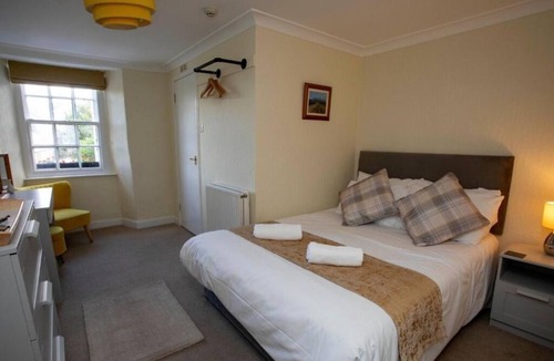 Morebattle Bed & Breakfast | The Templehall :Double Room