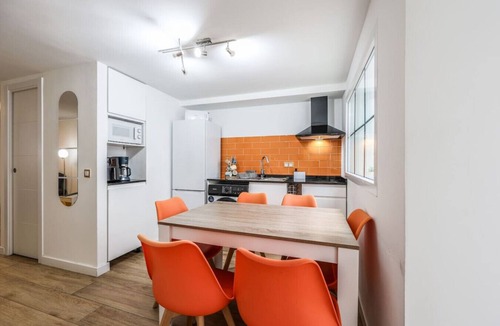 Alcala de Henares House | The Terrace House, Perfect for Families