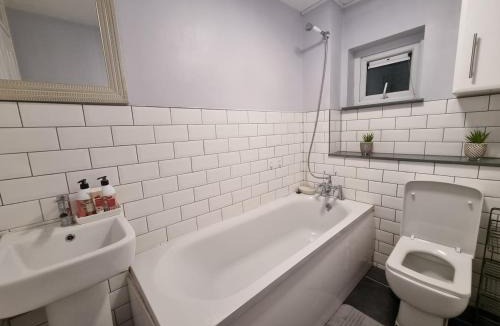 Redbourn Apartment | The Terrace