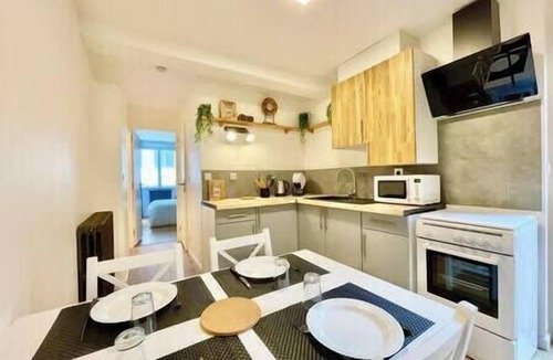 Saint-Nazaire Apartment | The Terrace - Near Downtown - BBQ