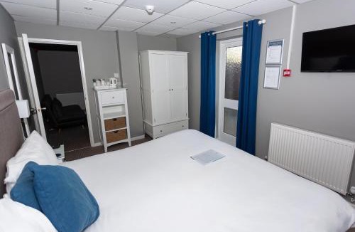 Quedgeley Hotel | The Thatch Inn