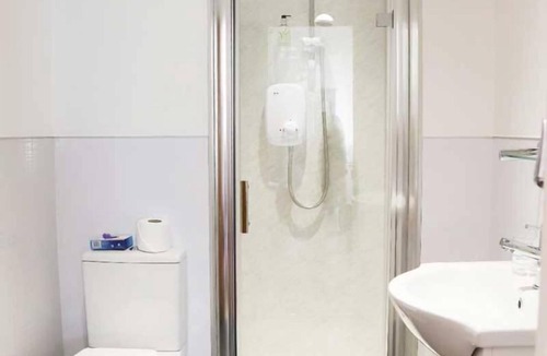 Teignmouth Bed & Breakfast | The Thornhill