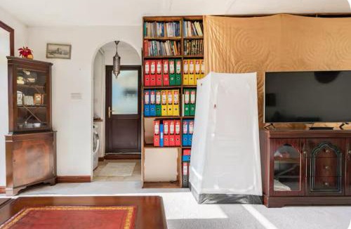 Rochdale Bed & Breakfast | The Thornley