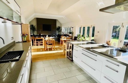 Hemingford Grey House | The Thorpe Guesthouse