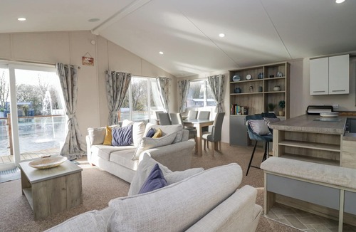 Carnforth Cottage | The Three Bears Lodge, Coniston Drive 11