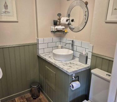 Stockbridge Hotel | The Three Cups Inn