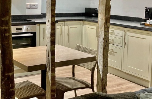 Bartlow House | The Three Hills