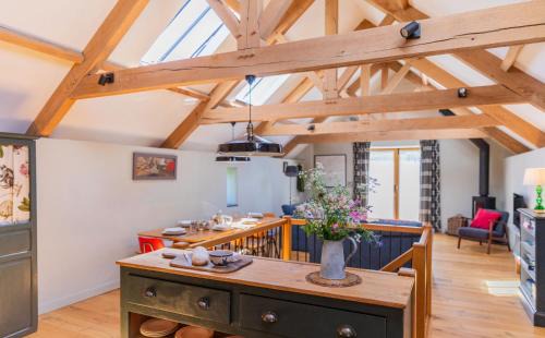 Loddiswell House | The Threshing Barn