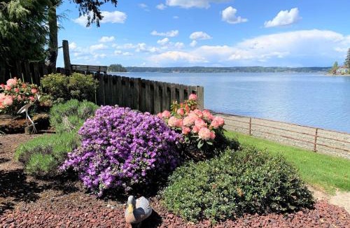 Gig Harbor House | The Tides Retreat