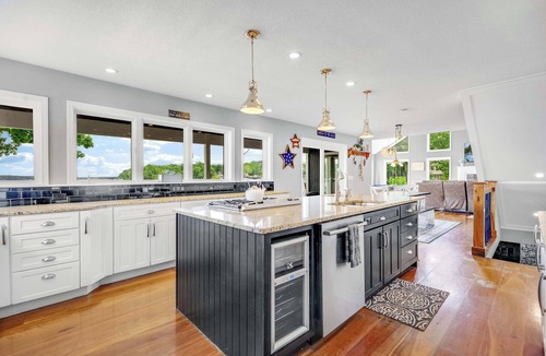 Osage Beach House | The Tiki House - Stay for 28!
