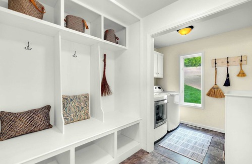 Osage Beach House | The Tiki House - Stay for 28!