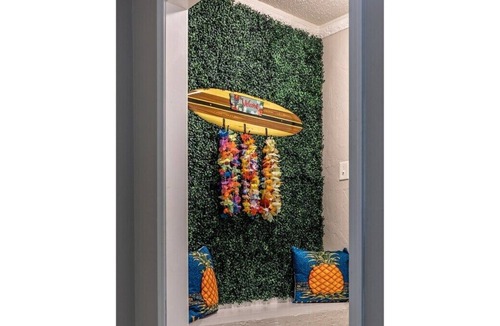 North Dallas House | The Tiki House - Ultimate Hawaiian Experience