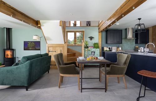 Downton on the Rock Apartment | The Timber Barn is a charming, romantic barn conversion