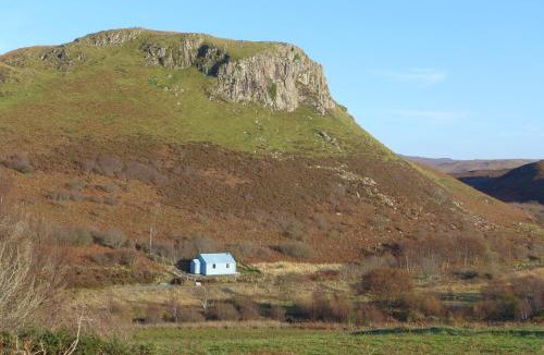 Portnalong House | The Tin Church