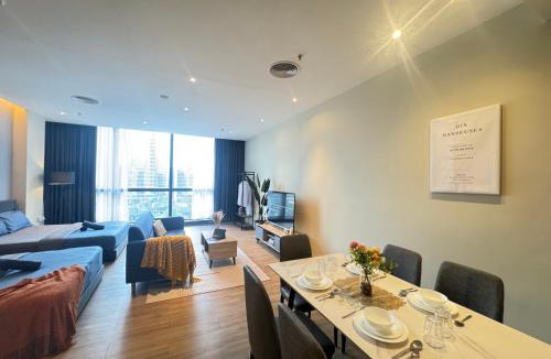 Taman Bukit Pantai Apartment | The Tinto Netflix Screen & Sleep - Bangsar South Mid Valley