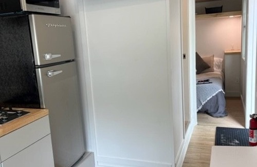 Elizabethtown House | The Tiny Getaway Home