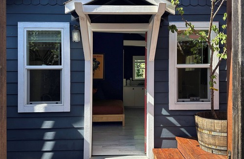 Guerneville Cabin | The Tiny Tipsy Turtle