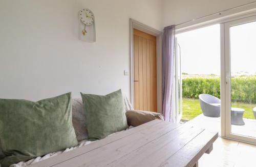 St Wenn House | The Tinystore