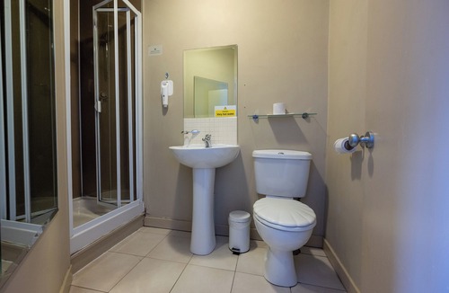 Clydebank Hotel | The Titan By Greene King Inns