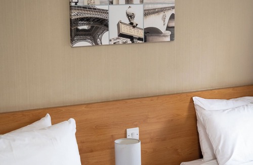 Clydebank Hotel | The Titan By Greene King Inns