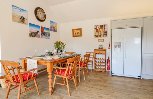Ash Mill Cottage | THE TITHE BARN, pet friendly, with open fire in South Molton