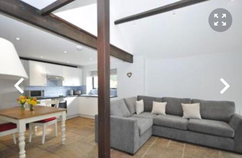 Whaddon Hotel | The Tollgate Inn