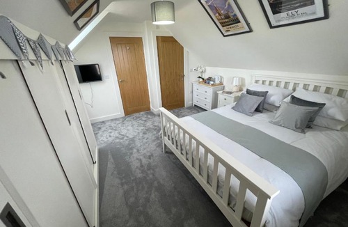 Ely House | The Top Floor