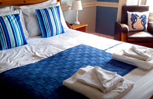 The Lizard Hotel | The Top House Inn