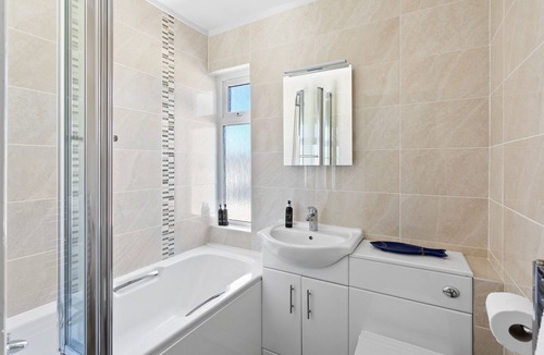 Torquay City Centre Bed & Breakfast | The Torcroft