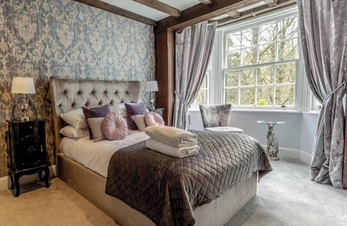 Glendevon Hotel | The Tormaukin Hotel