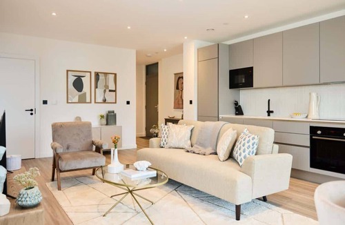 Tottenham Green Apartment | The Tottenham Escape - 2BDR flat with Balcony