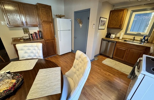 Lambertville House | The Tow Path House On D&R Canal