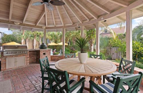 East Beach House | The Tower House at East Beach - 4204 Nineth Street