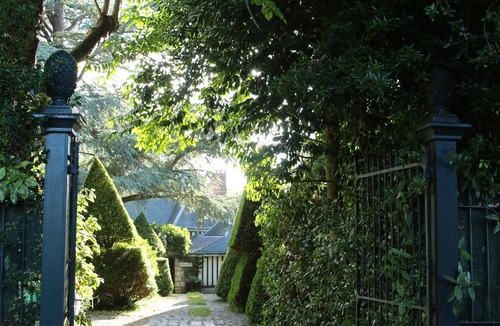 Pennedepie House | The Tower of La Mare aux Loups between Sea and Forest