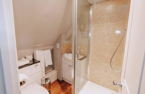 Wallingford Hotel | The Town Arms