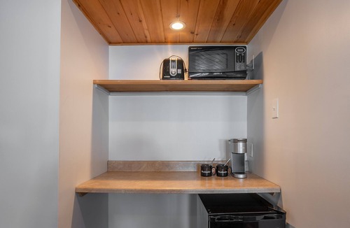 Lake Placid Hotel | The Town House Lodge