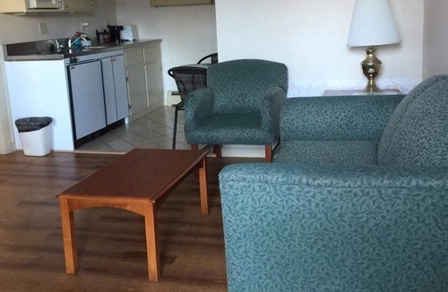 Skowhegan Hotel | The Towne Motel