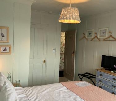 Sandown Bed & Breakfast | The Townhouse 101