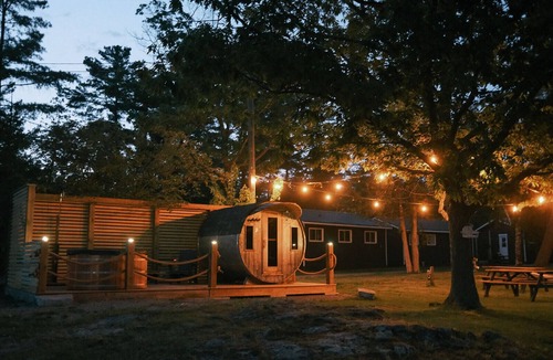 Havelock-Belmont-Methuen Ski Chalet | The Trace at Oak Lake - Chalet #16
