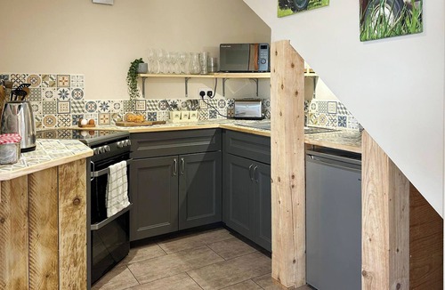 Brayford Cottage | The Tractor Barn - UK49678