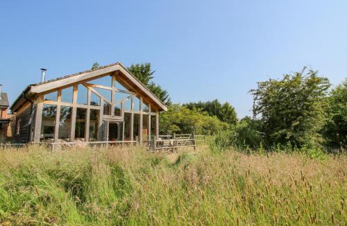 Wollerton House | The Tractor Shed