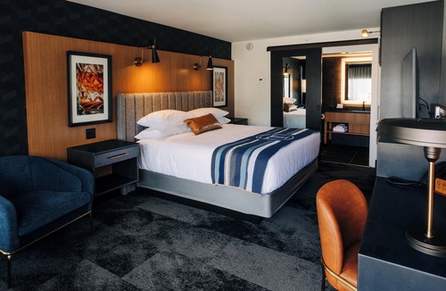 Bardstown Hotel | The Trail Hotel