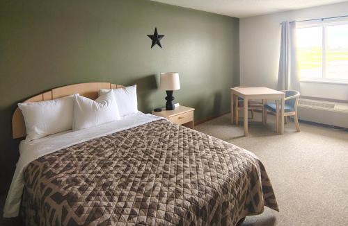 Stanton Hotel | The Trail Inn - Stanton, IA - 620 Halland Ave